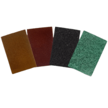 Almohadillas de fibra para acabado de perfiles de aluminio